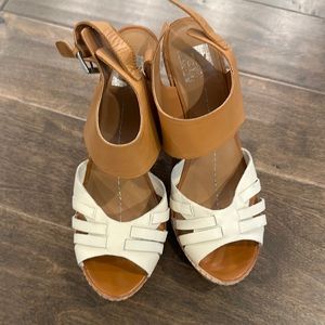 Dolce Vita Wedge Sandal, Camel and White, Size 9